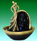 Fontes de água decorativas do tampo da mesa da cor dourada na forma do dançarino fornecedor